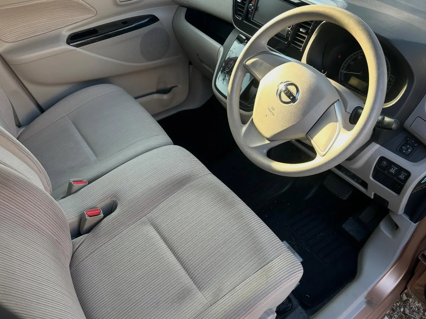 タバコの焦げ穴補修です！