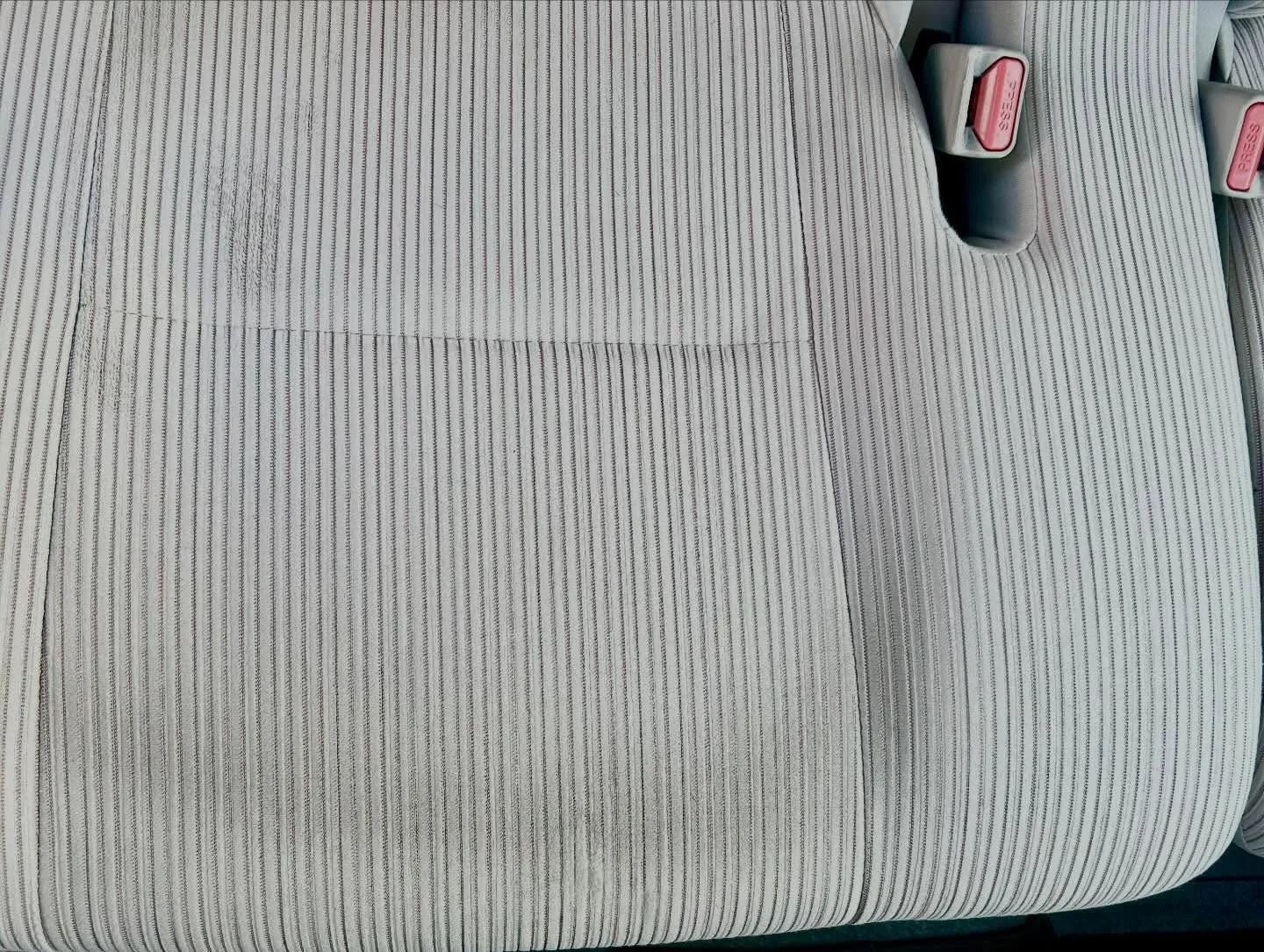 タバコの焦げ穴補修です！